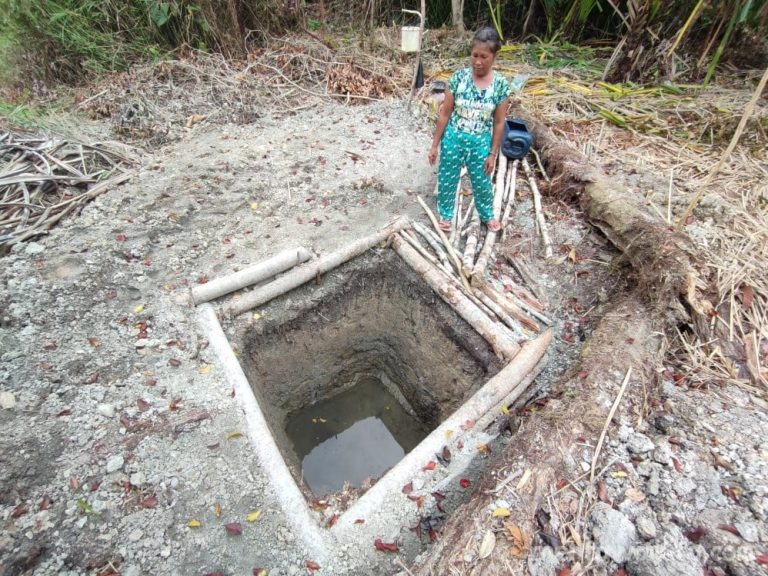 Indigenous Women Face Water Shortages on Mentawai Islands in Indonesia