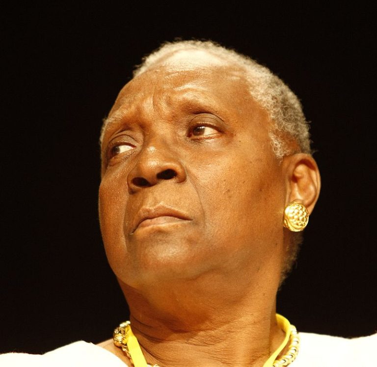 World Says Goodbye To a Caribbean Literary Giant