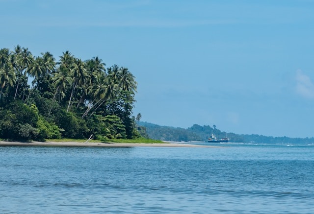 The unspoilt tropical island that still uses shell money
